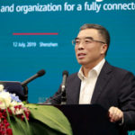 Liang-Hua-presidente-de-Huawei-durante-la-presentación-del-Informe-de-Sostenibilidad-2018._1500x1001.jpg