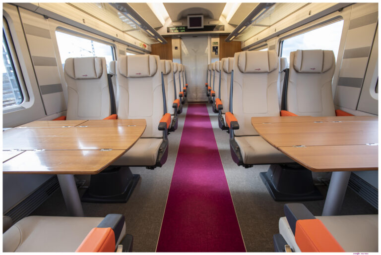 Renfe pone a la venta 17.000 billetes a 7 euros en los trenes AVLO de Andalucía desde el 1 de junio