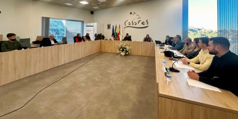 El Ayuntamiento de Casares aprueba el mayor presupuesto de su historia con 23,7 millones de euros