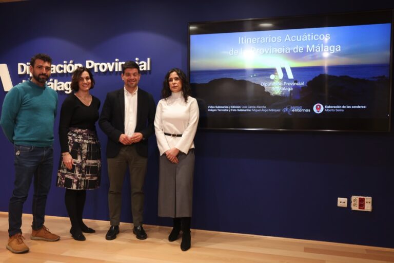 La Diputación de Málaga presenta 42 rutas acuáticas en la costa para diversas actividades náuticas