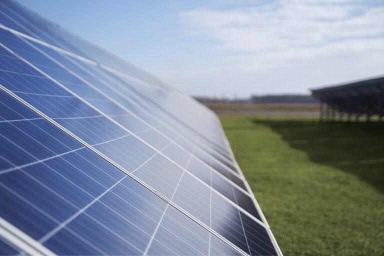 El Ayuntamiento de Casares aprueba una planta fotovoltaica