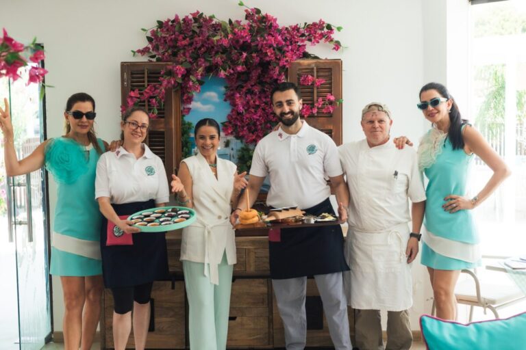 Estepona inaugura primer restaurante de desayuno turco sin límites de Europa con 19 empleos