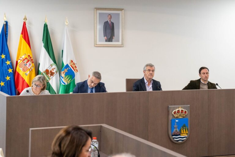 Estepona registra deuda cero tras amortizar 300 millones acumulados en catorce años