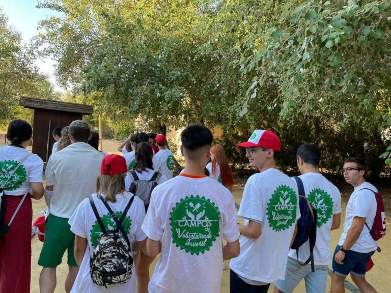 El Instituto Andaluz de la Juventud abre del 18 al 25 de febrero la preinscripción a los Campos de Voluntariado Juvenil en el Extranjero 2026