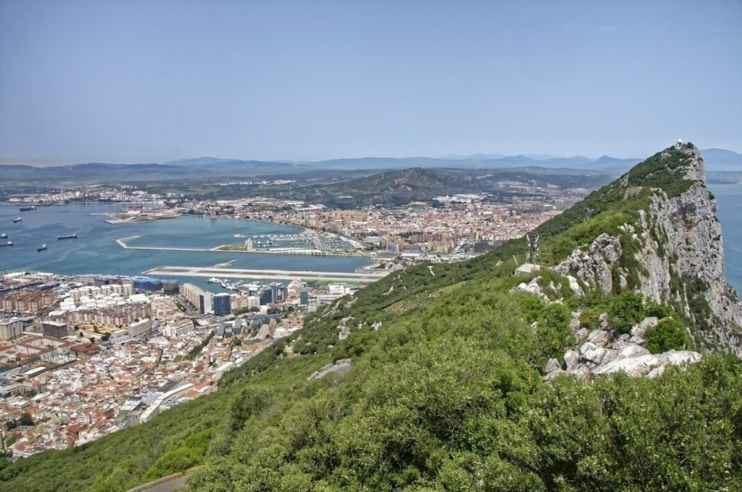 La provincia de Cádiz estrena una frontera sin controles con Gibraltar tras la firma del tratado