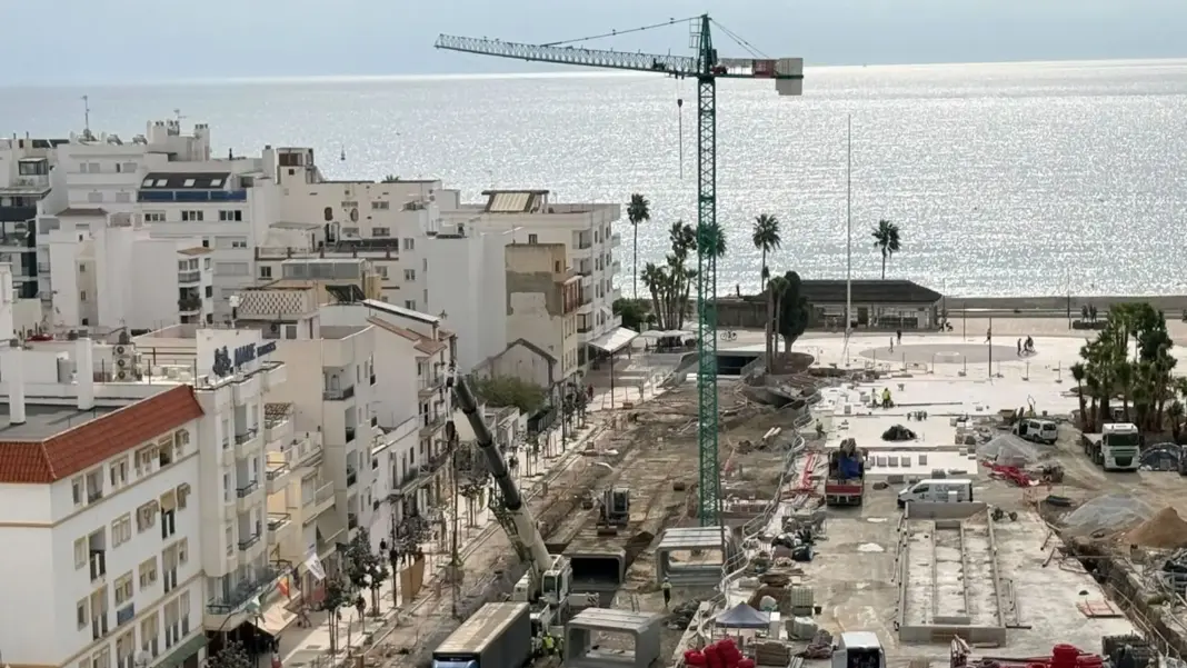 Estepona ejecuta un tanque de tormentas de 825 metros cúbicos en la avenida San Lorenzo